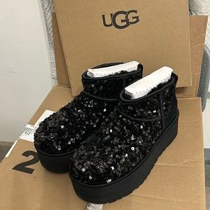 NEW Boot didn’t fit more like a 7/2